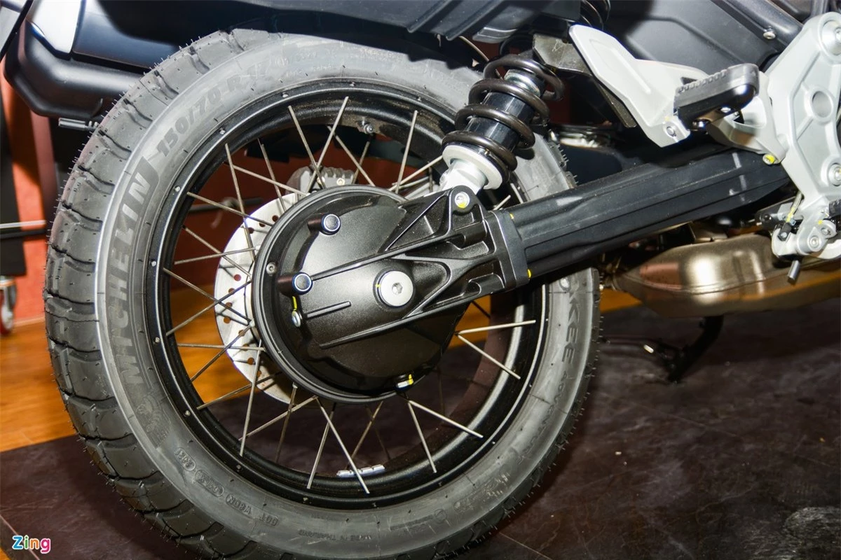 moto phuot Moto Guzzi V85 TT anh 4