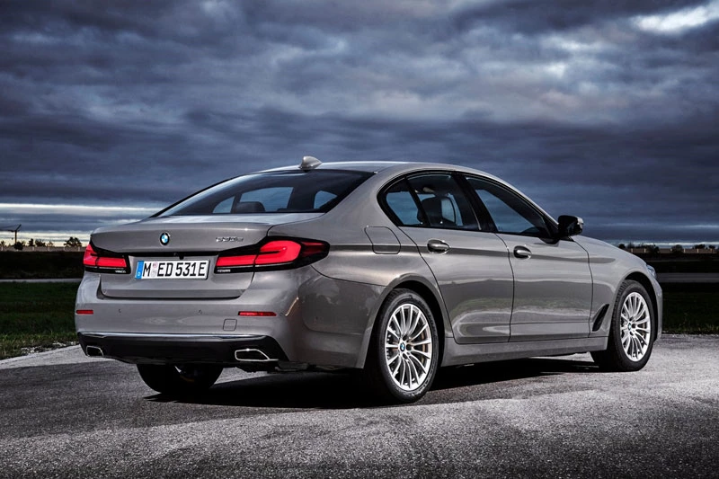 BMW 5 Series 2021.