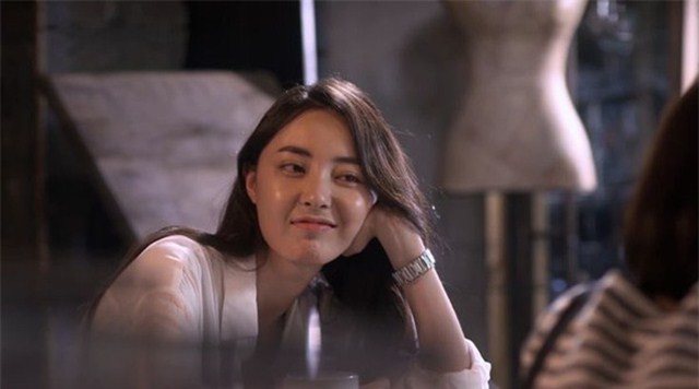 Thím chồng ngoại tình cả nhà đi bắt gian, tôi cười ha hả khi nhìn thấy người bên trong