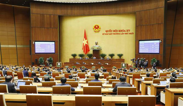 Quốc hội cho phép áp dụng một số cơ chế đặc thù để triển khai gói hỗ trợ gần 350.000 tỉ đồng