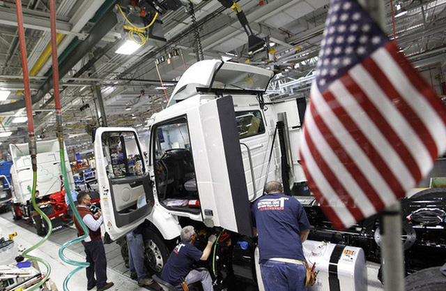 Dự báo kinh tế Mỹ giảm tăng trưởng