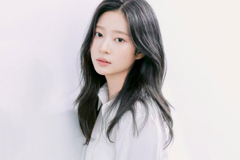 Sao Hàn đua nhau cắt tóc ngang vai gọn gàng trẻ xinh mà hack tuổi vô cùng