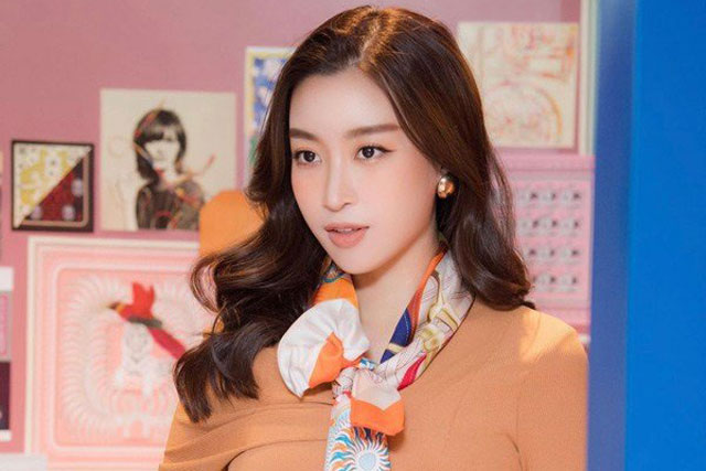 Không còn đóng khung với hình ảnh nhẹ nhàng, Đỗ Mỹ Linh ngày càng "lột xác" đầy cá tính