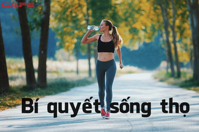 Đi bộ càng nhiều sống càng thọ? Sau 45 tuổi, chăm làm 3 điều này còn khỏe hơn cả đi bộ