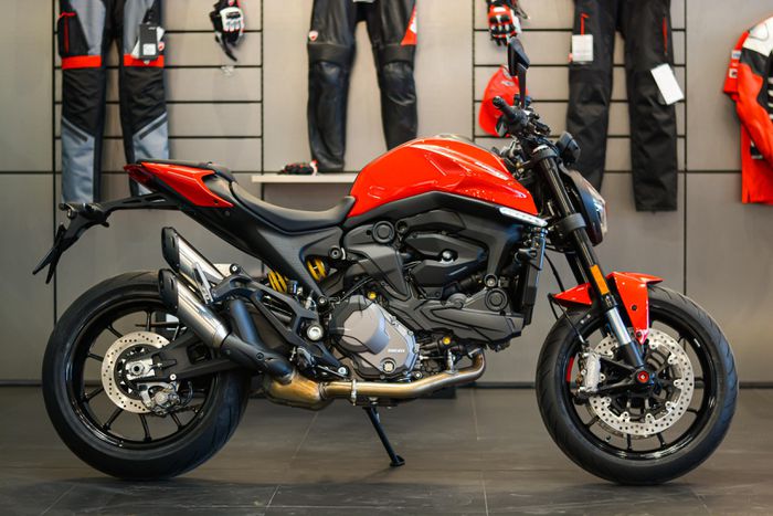 Chi tiết Ducati Monster thế hệ mới tại Việt Nam, giá 439 triệu đồng