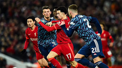 Tuchel giận dữ, ngầm phẫn nộ Liverpool và Arsenal vì COVID-19