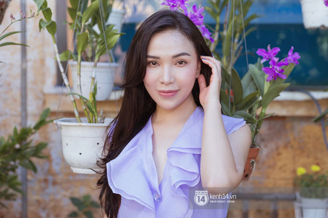 Cơ ngơi của Quỳnh Thư tại TP Hồ Chí Minh khủng cỡ nào mà trị giá gần 800 tỷ đồng?