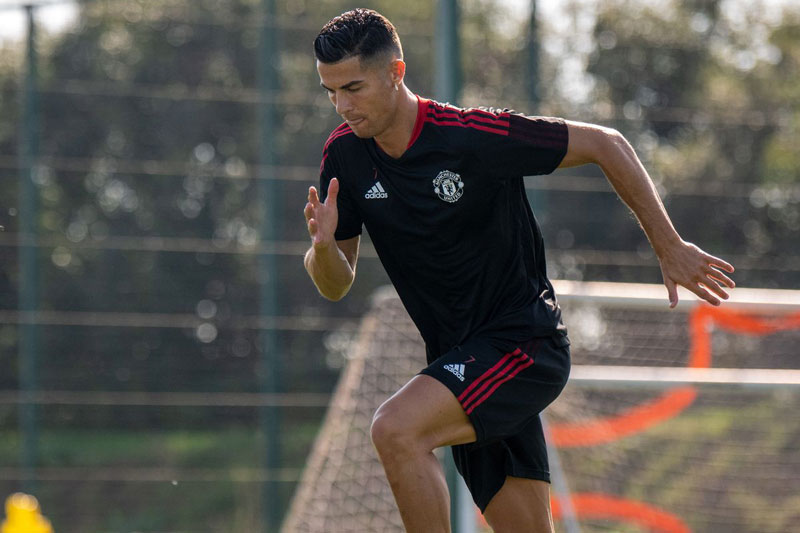 Ronaldo kịp bình phục chấn thương trước trận Aston Villa vs MU