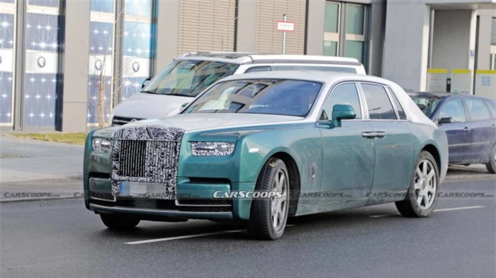 rolls-royce phantom 2023 lộ diện trên đường thử