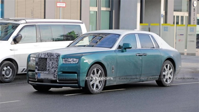 rolls-royce phantom 2023 lộ diện trên đường thử