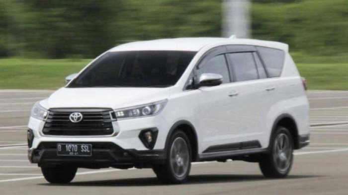 Lộ thông tin Toyota Innova 2022 thêm phiên bản dẫn động cầu trước