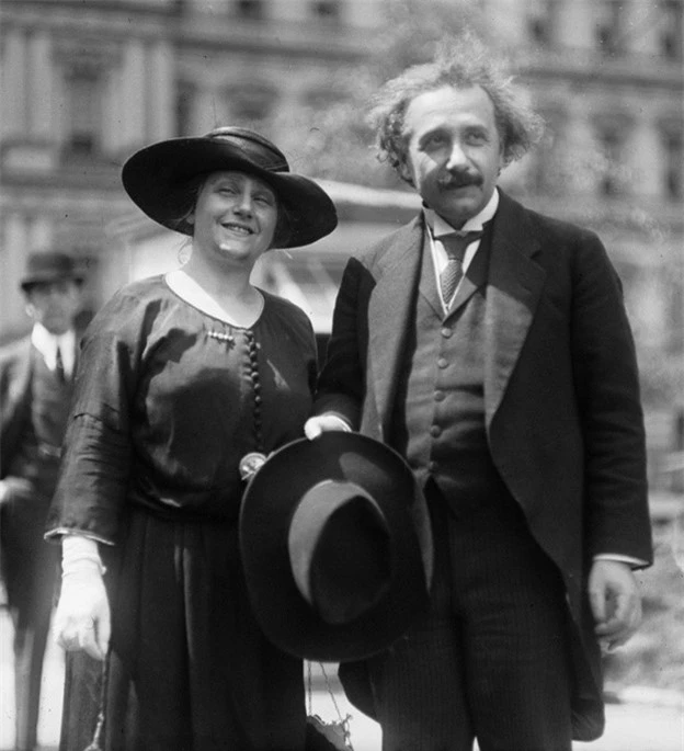 Albert Einstein là ai: Tiểu sử, mực nước biển đo IQ và câu nói bất hủ - Ảnh 5.
