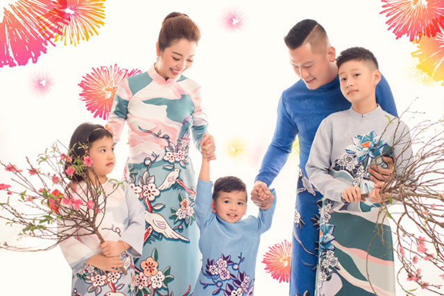 Jennifer Phạm: 'Chồng tôi giúp Bảo Nam gỡ rối tuổi dậy thì'