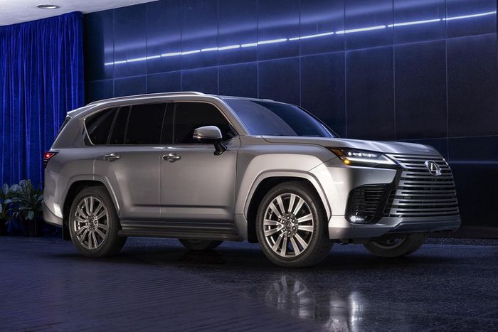 Những mẫu SUV hạng sang được chờ đợi tại Việt Nam trong năm 2022