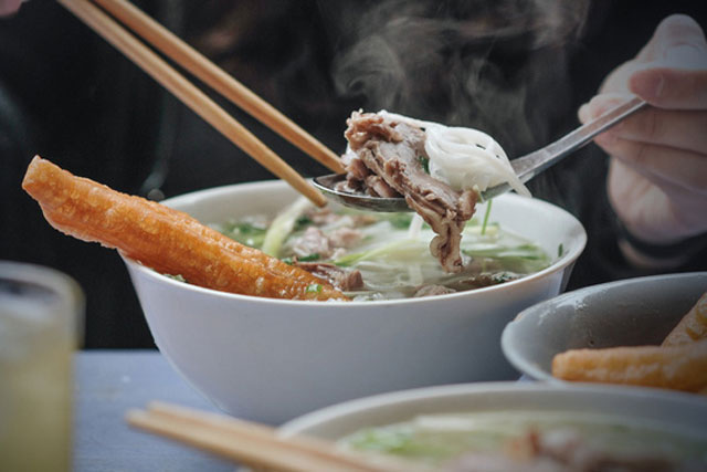 3 thói quen xấu là ''tác nhân thúc đẩy'' bệnh tiểu đường, bác sĩ tiết lộ 4 việc cần làm để hạ đường huyết nhanh và phòng ngừa sự tổn thương của cơ thể