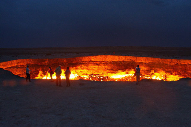 "Cánh cổng địa ngục" bị tạo ra bởi sự vô ý của con người, trở thành điểm du lịch nổi tiếng nhưng bất ngờ bị yêu cầu đóng cửa