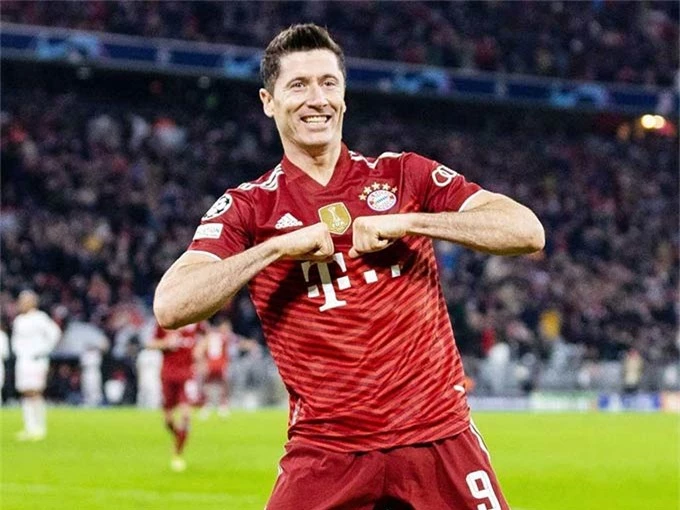 Lewandowski lập vô số kỷ lục cùng Bayern