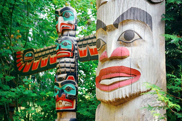 Cột vật tổ trong văn hóa cổ đại