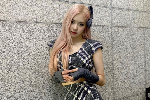 Chăm chỉ thay màu tóc nhất nhóm BLACKPINK, Rosé tiết lộ bí kíp chăm tóc để tránh khô xơ