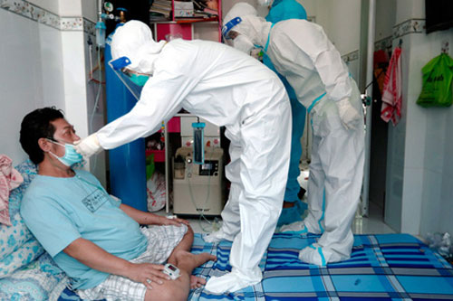 Số F0 của Hà Nội vẫn cao đầu bảng, nhiều địa phương yêu cầu người về xét nghiệm