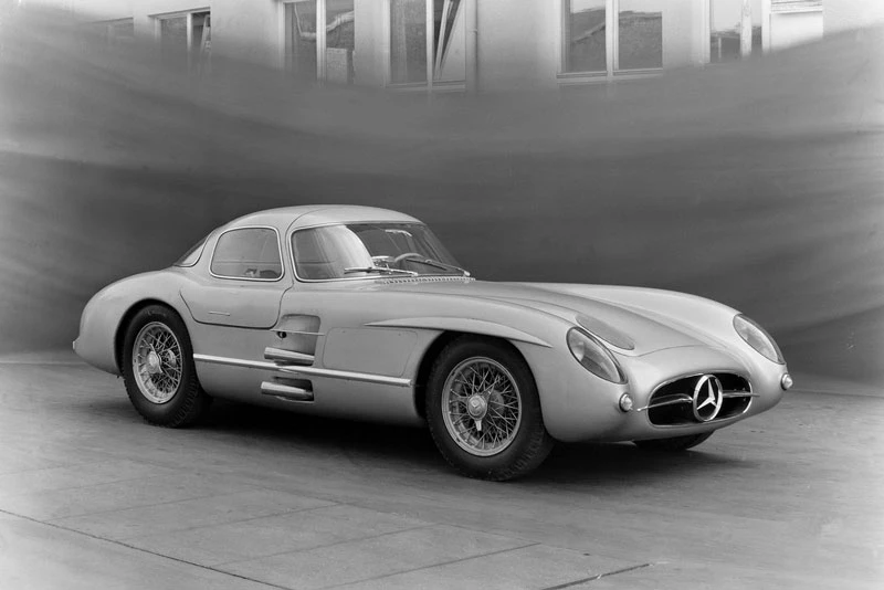 4. Mercedes-Benz 300 SLR 1957.