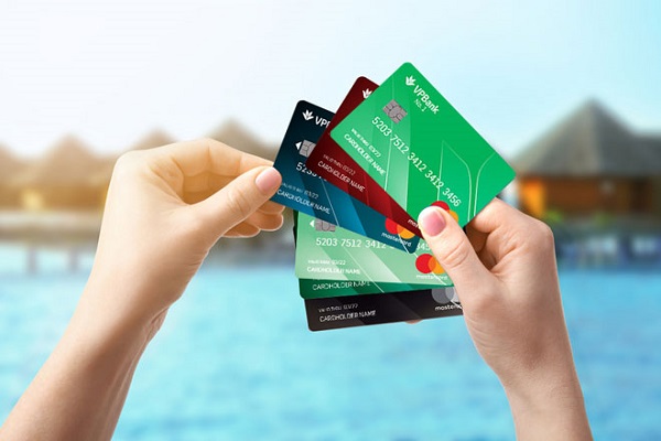 Nhiều rào cản trong thúc đẩy sử dụng thẻ tín dụng nội địa 