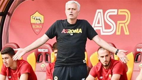 Roma thích Mourinho sang Everton?