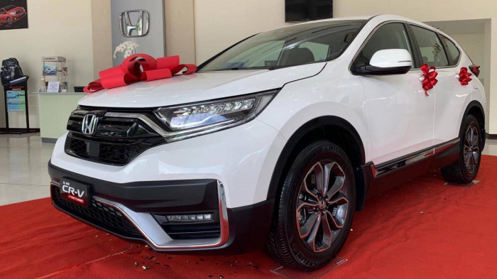 Người mua Honda CR-V tháng 1/2022 tiết kiệm gần 220 triệu đồng