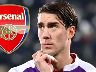 Arsenal chào Vlahovic với mức lương không thể từ chối