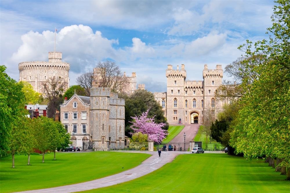 7 lâu đài sở hữu kiến trúc thời Trung cổ đẹp nhất thế giới