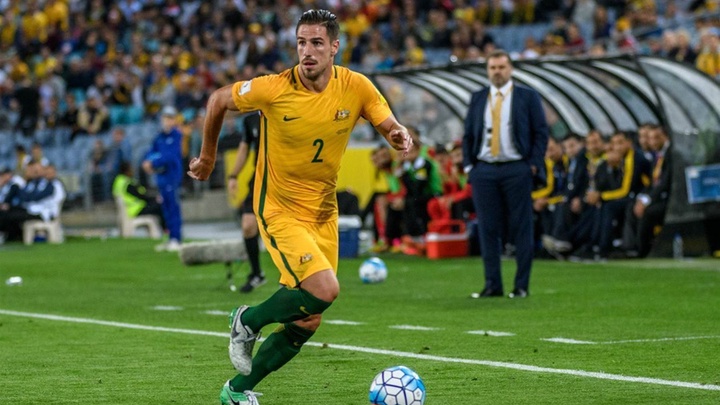 Australia gọi cầu thủ thất nghiệp đấu với ĐT Việt Nam