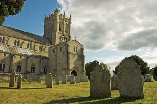 Những địa danh trông thì đẹp nhưng lại nổi tiếng với lời đồn ma ám