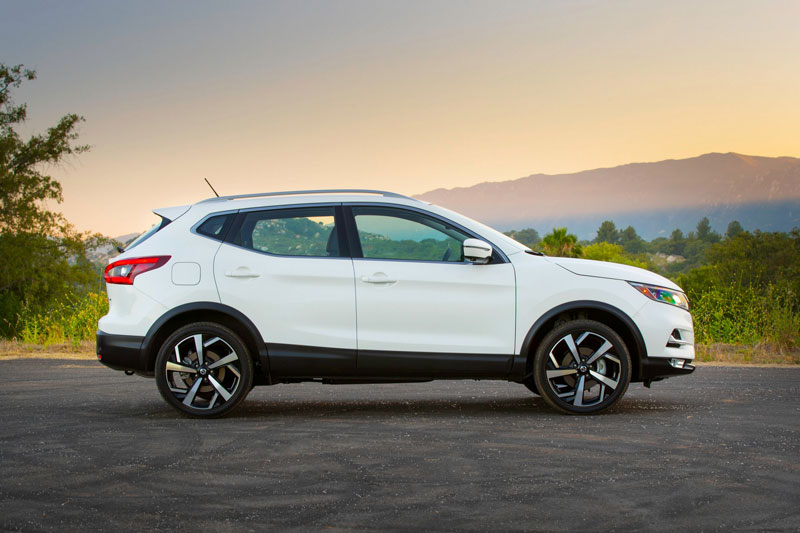 SUV Nissan đẹp long lanh, giá 550 triệu đồng