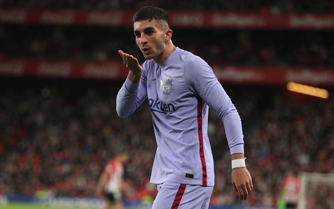 Siêu phẩm ra mắt của Torres không cứu được Barca khỏi thất bại trước Bilbao