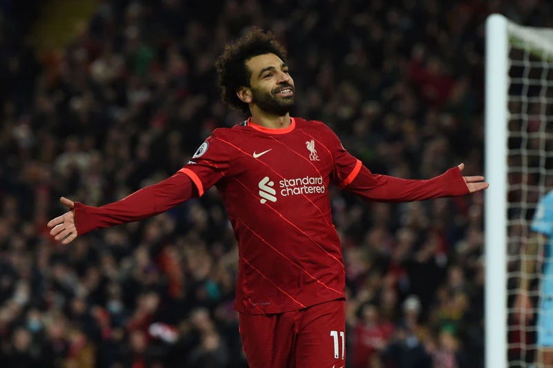 Tiền vệ phải: Mohamed Salah (Liverpool, định giá chuyển nhượng: 100 triệu euro).