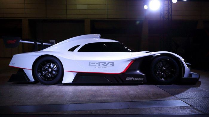 Subaru STI E-RA Concept - Xe điện mạnh hơn 1.000 mã lực