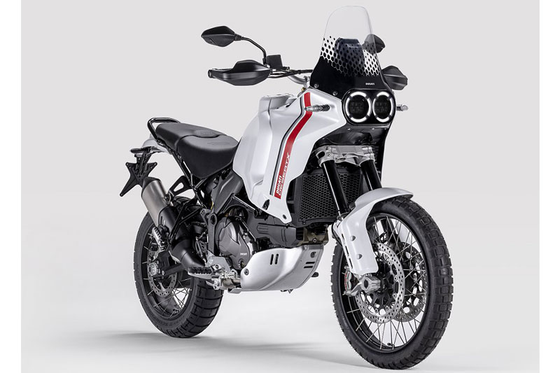 8. Ducati Scrambler DesertX 2022 (giá khởi điểm: 16.795 USD ).