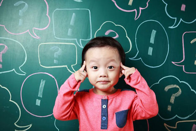 Đừng nghĩ trẻ nhỏ không biết gì, hãy dạy bé suy nghĩ để tư duy ngay từ lúc 15 tháng tuổi với 3 cách này