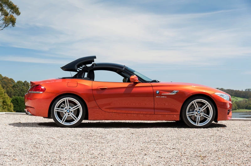 10. BMW Z4 Roadster 2012.