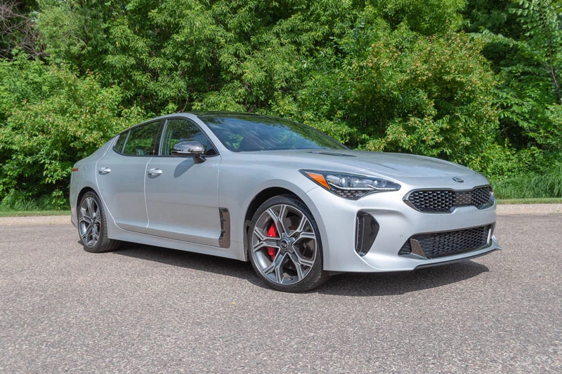 3. Kia Stinger GT 2018.