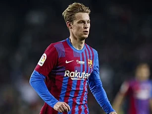 Bayern tranh giành De Jong với Chelsea, Man City và PSG