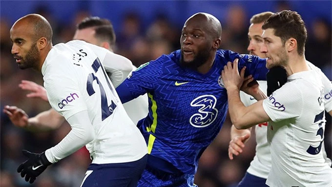 Lukaku không thể hiện được gì nhiều trước Tottenham