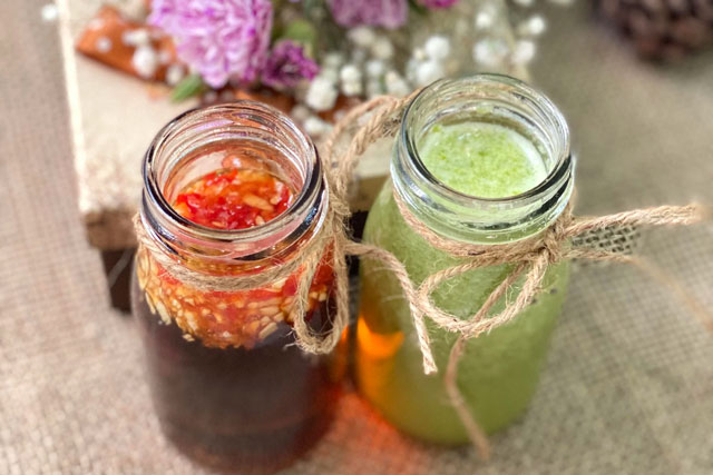 Làm sẵn 2 chai nước chấm này trong tủ lạnh, đảm bảo cả cái Tết ăn món gì cũng ngon!