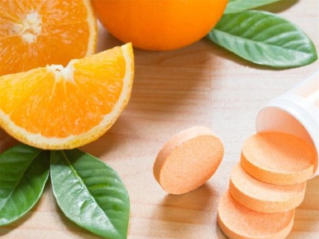 Bổ sung vitamin C đúng cách trong mùa dịch