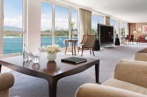 Khám phá những căn phòng khách sạn xa xỉ đáng mơ ước