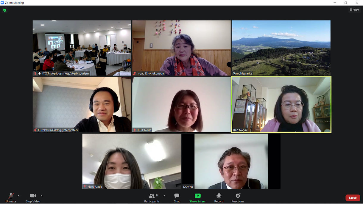 Doanh nhân trẻ tìm hiểu kinh doanh nông nghiệp của Nhật Bản