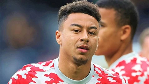 Newcastle sẵn sàng trả phí mượn và toàn bộ lương để có Lingard