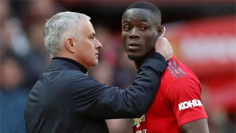 Eric Bailly sắp tái hợp Jose Mourinho