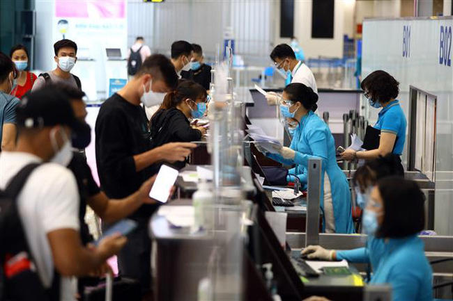 Hành khách đi từ sân bay Nội Bài nên đến sớm trước 2-3 tiếng