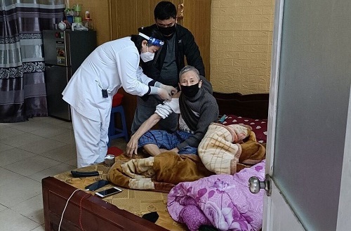 Tiếp tục đẩy nhanh tiêm vaccine phòng COVID-19 dịp Tết Nguyên đán